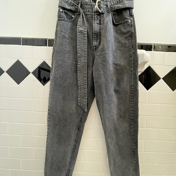 Dee GRLFRND Jeans - Picture 7 of 9